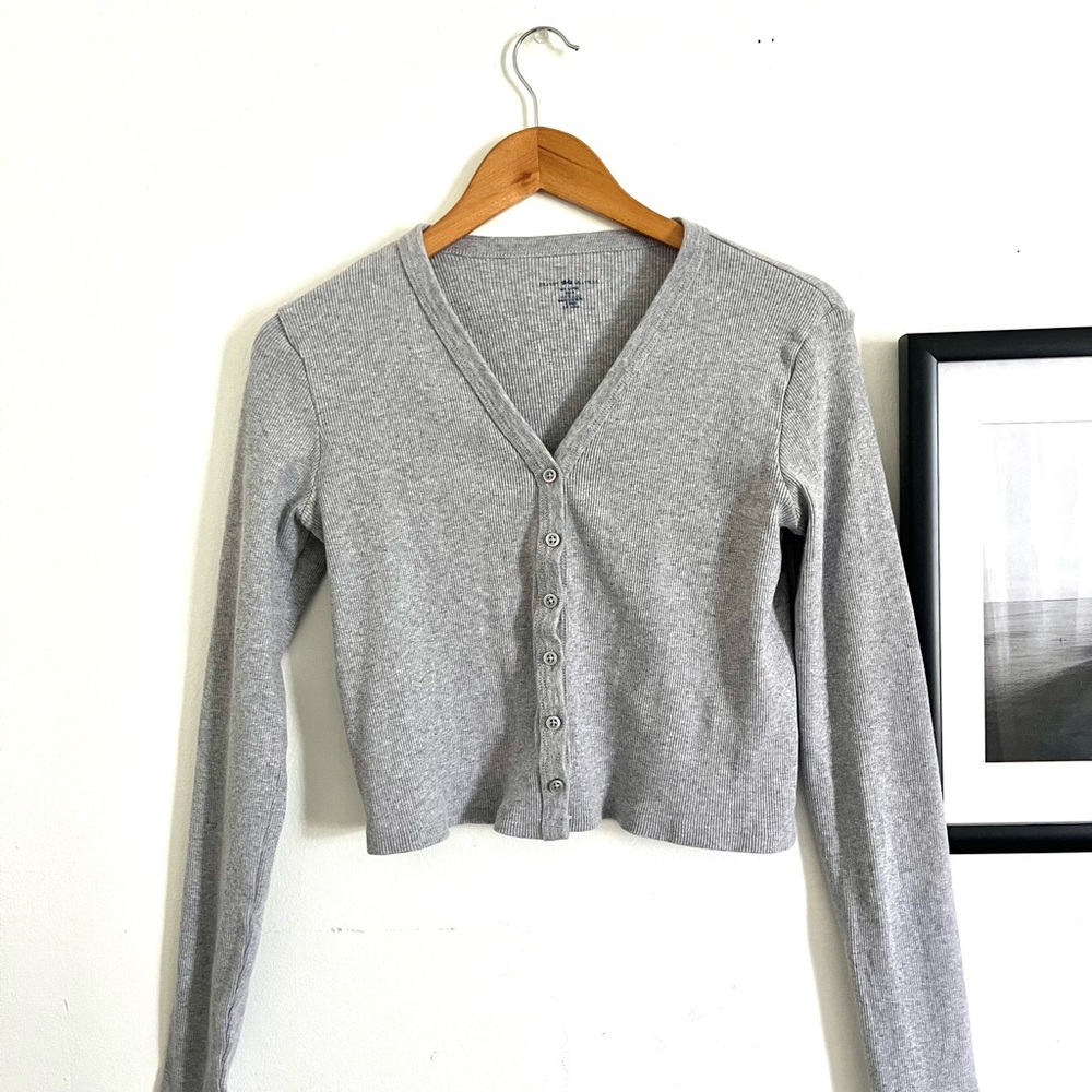 Brandy Melville Gray V-Neck Button-Front Women's Thermal Cardigan